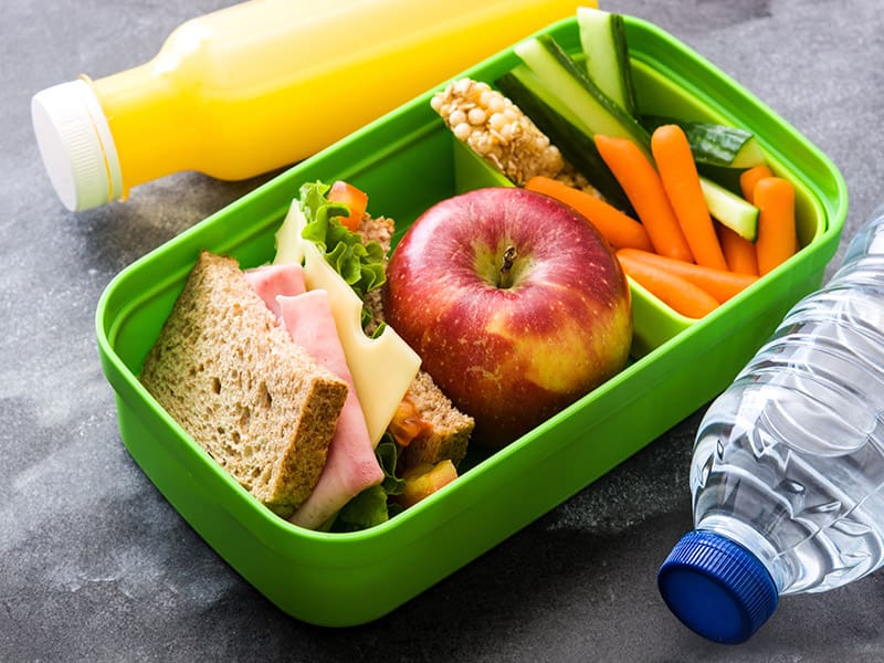 Packing Your Lunch Is the Way to Go! | Essex Chase Apartments